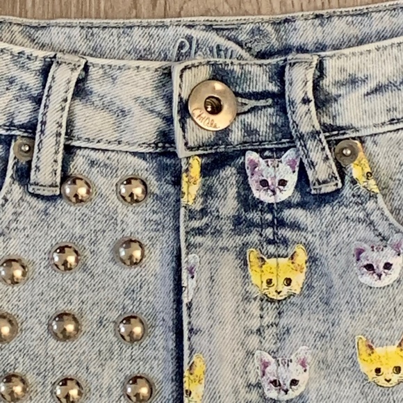 ChiOle Denim Jeans Studs and Kitties - Picture 2 of 9